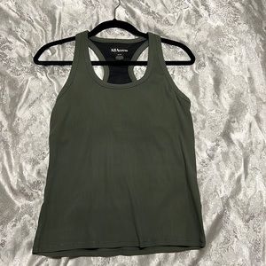 All access green tank with shelf bra